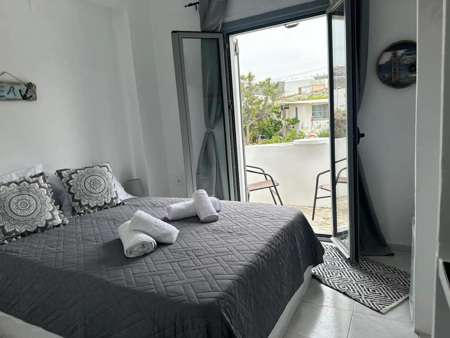 Nicole Rooms Santorini Vóthon 外观 照片