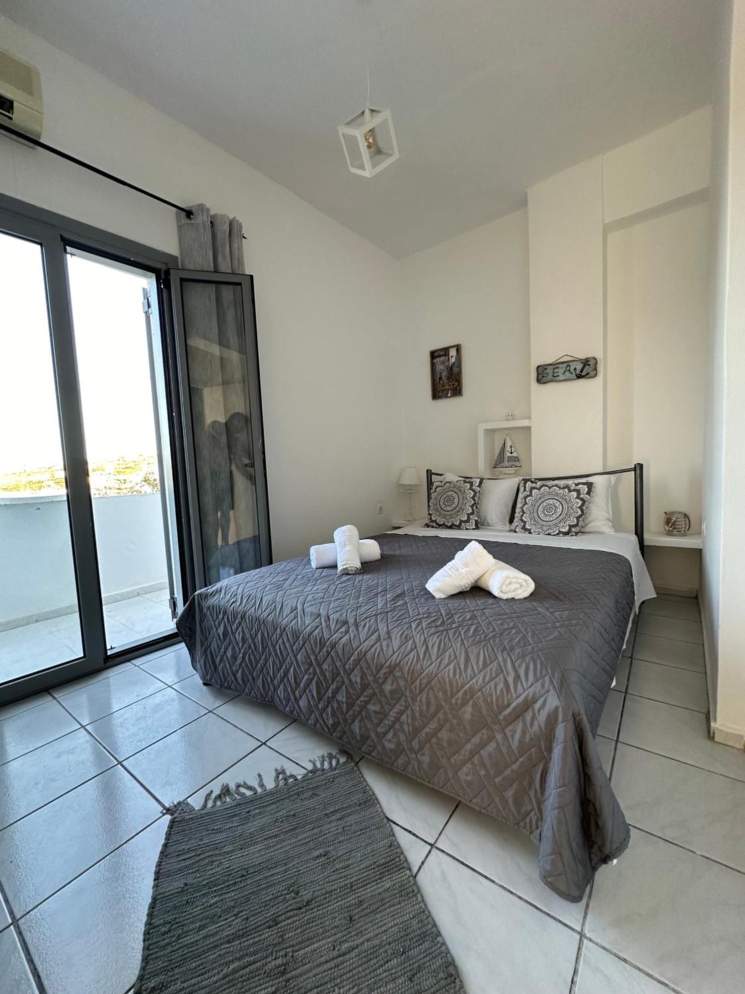 Nicole Rooms Santorini Vóthon 外观 照片